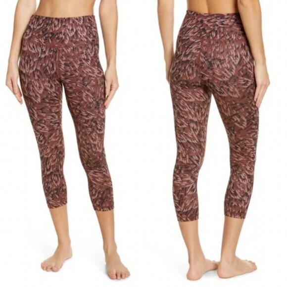 NEW Nordstrom Zella 2021 High Waist Studio Light Crop Leggings Size Large Boho L - Picture 2 of 14